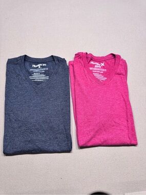 Hurley Bundle of 2 Men's Short Sleeve V-Neck Tees - Charcoal & Red